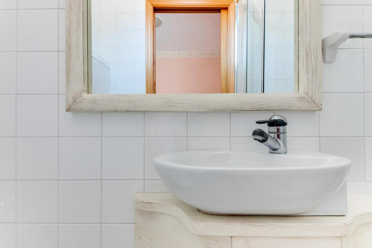 Hotel Sorriso Римини Экстерьер фото