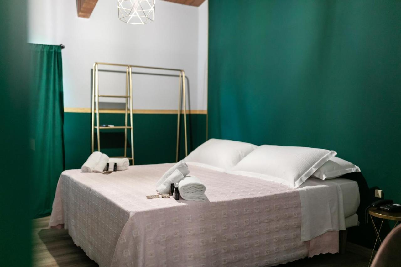 Hotel Sorriso Римини Экстерьер фото
